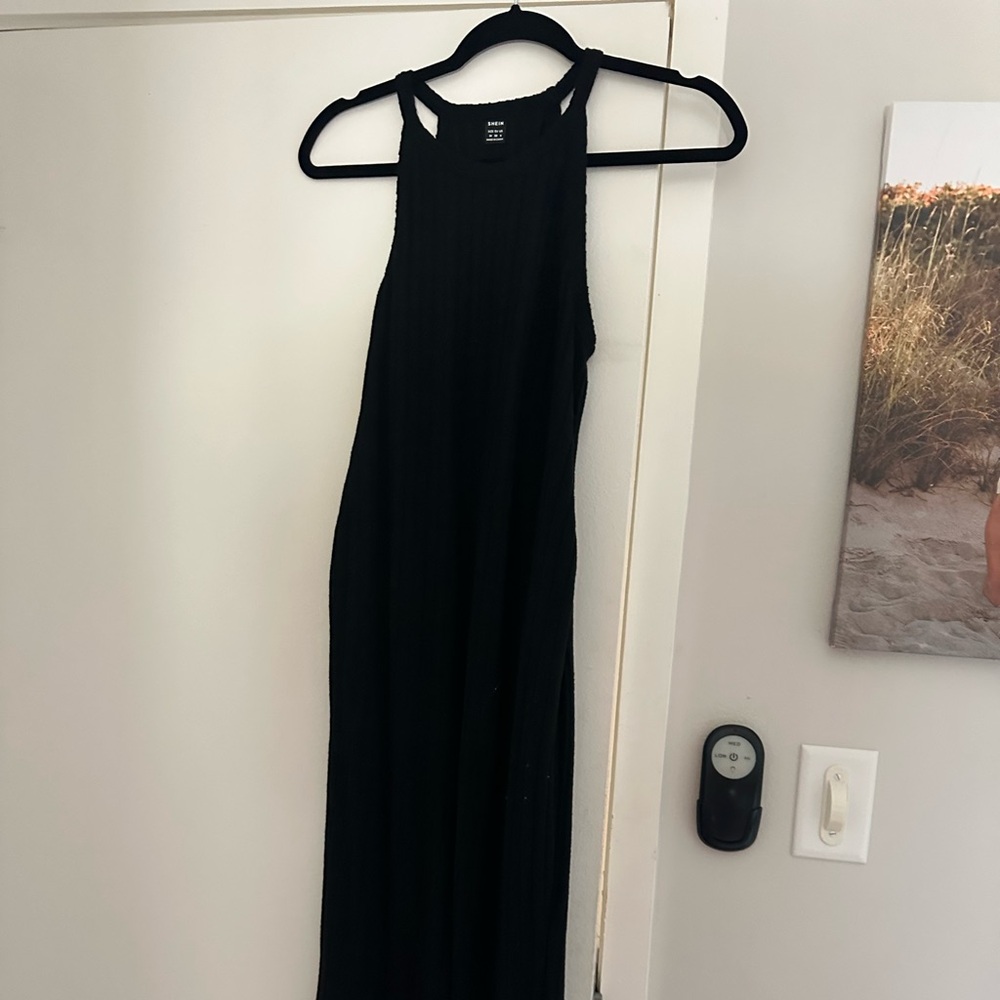 Elegant Black Maxi Dress